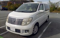 日産 エルグランド