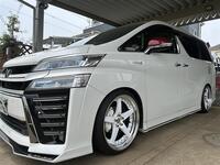 トヨタ ヴェルファイアハイブリッド