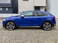 アウディ SQ5 スポーツバック SQ5 スポーツバック_RHD_4WD(ティプトロニック_3.0)