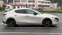 マツダ MAZDA3 ファストバック 15S ブラックセレクション(EC-AT_1.5)