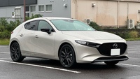 マツダ MAZDA3 ファストバック 15S ブラックセレクション(EC-AT_1.5)