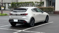 マツダ MAZDA3 ファストバック 15S ブラックセレクション(EC-AT_1.5)
