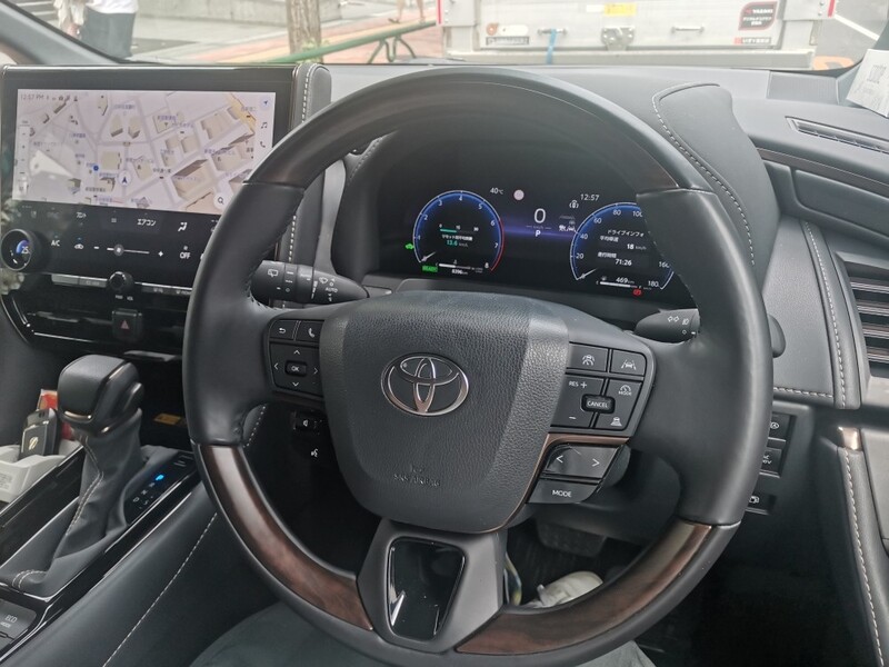 トヨタ アルファード X(CVT_2.5_ハイブリッド)