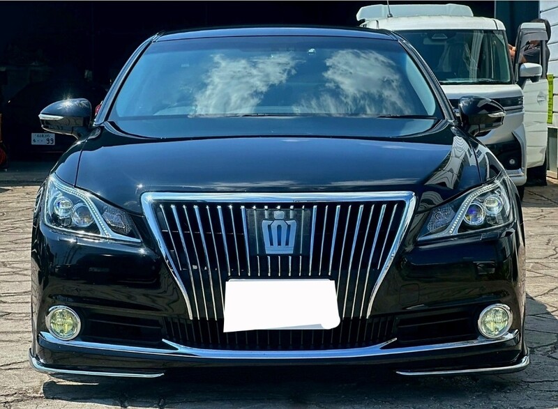 トヨタ クラウンマジェスタ マジェスタ“Fバージョン”(CVT_3.5)