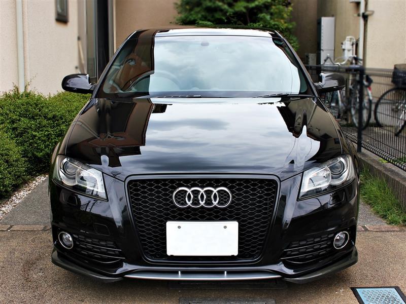 アウディ A3スポーツバック スポーツバック 1.4 TFSI Sライン_RHD(AT_1.4)