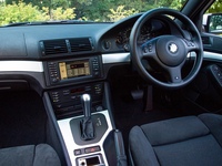 BMW 5シリーズ セダン 525i_Mスポーツ_RHD(AT)