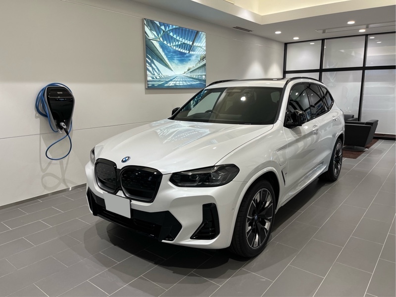 BMW iX3 iX3 Mスポーツ_RHD(AT)