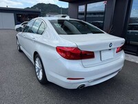 BMW 5シリーズ セダン 523d ラグジュアリー_RHD(AT_2.0)