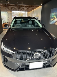 ボルボ XC60 プラグインハイブリッド リチャージ アルティメット T6 AWD プラグインハイブリッド ブラックエディション_RHD_AWD(AT_2.0)
