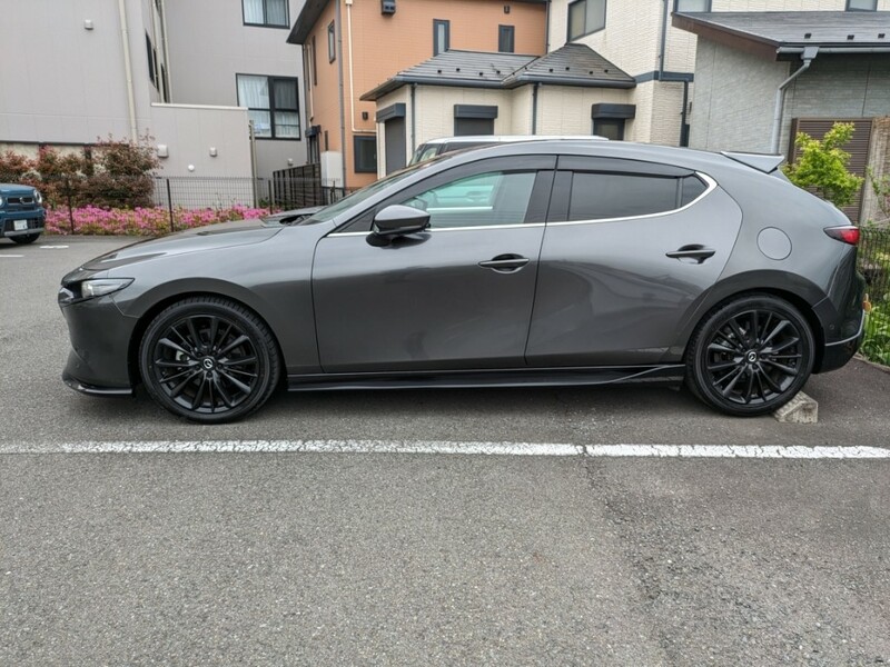 マツダ MAZDA3 ファストバック 20S Lパッケージ_4WD(AT_2.0)