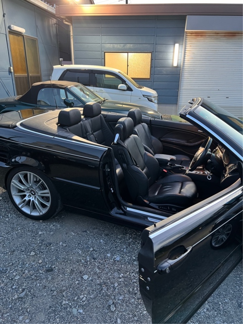 BMW 3シリーズカブリオレ 330Ci_カブリオーレ_RHD(AT)
