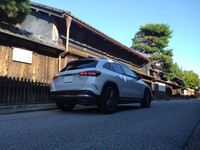 メルセデス・ベンツ GLAクラス GLA200d 4マチック_RHD_4WD(DCT_2.0)