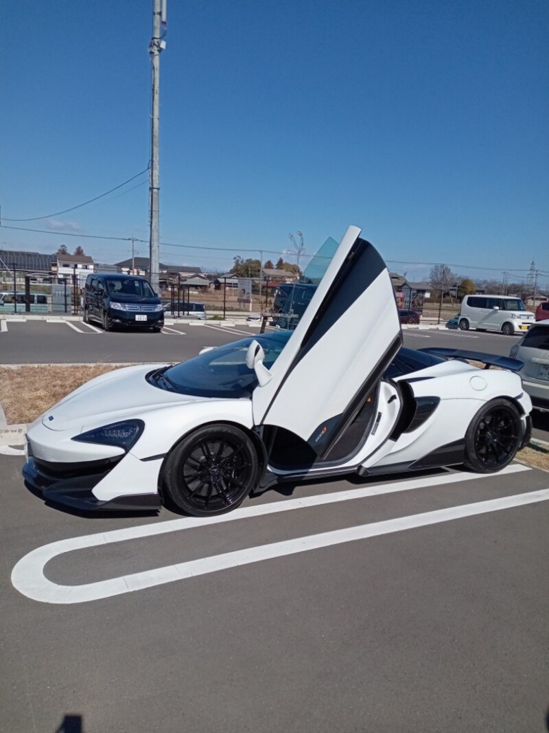 マクラーレン 600LT スパイダー 600LTスパイダー