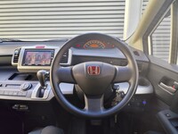 ホンダ フリード Gエアロ_8人乗り(CVT_1.5)