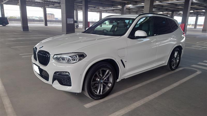 BMW X3プラグインハイブリッド xドライブ30e Mスポーツ_RHD_4WD(AT_2.0)