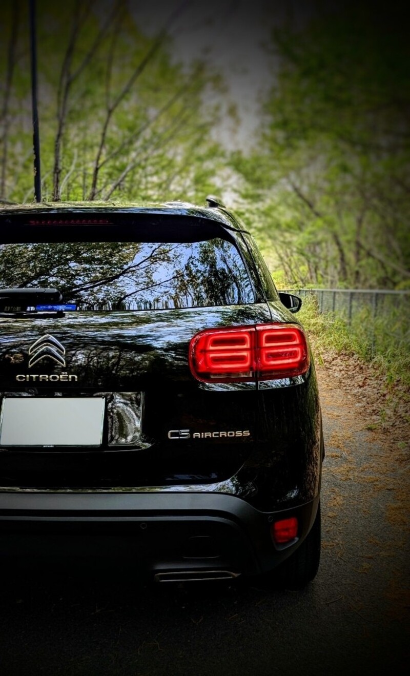 シトロエン C5 エアクロスSUV C5 エアクロス シャイン ブルーHDi_RHD(EAT_2.0)