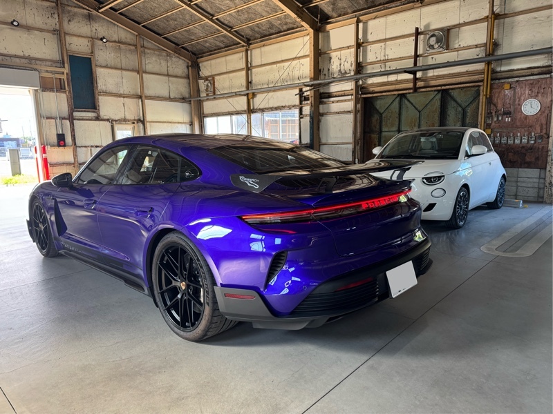 ポルシェ タイカン タイカン ターボ GT ヴァイザッハパッケージ_RHD_4WD(AT)