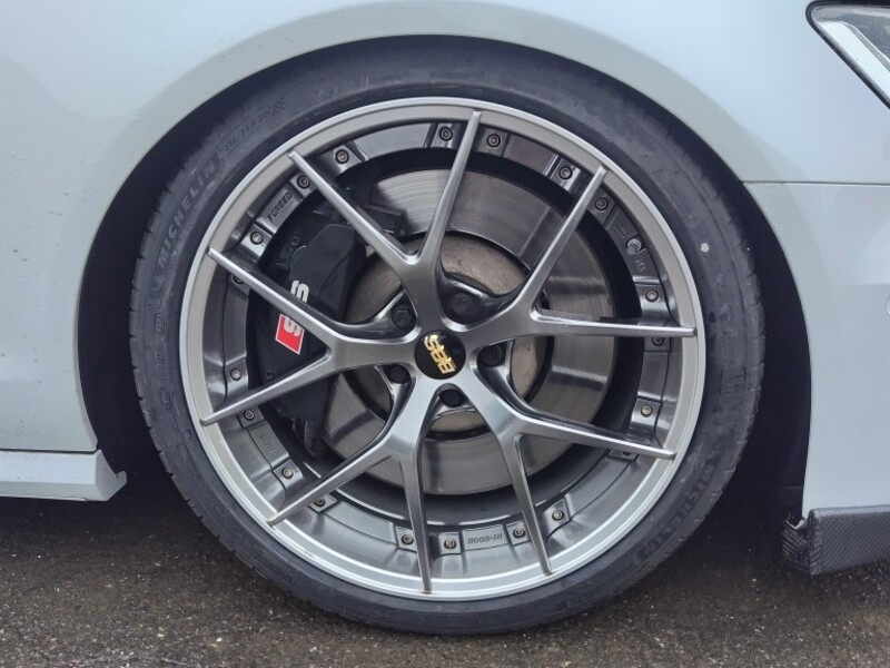 アウディ S6 アバント (ワゴン)