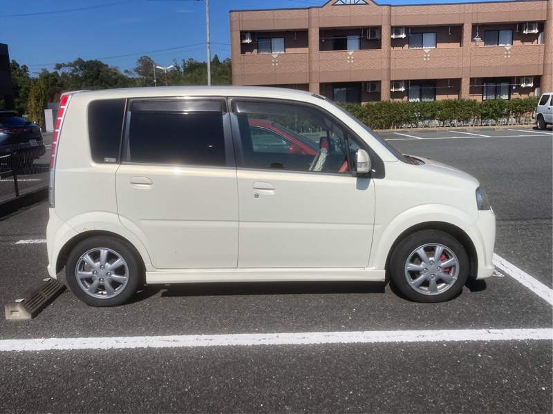 ダイハツ ムーヴ