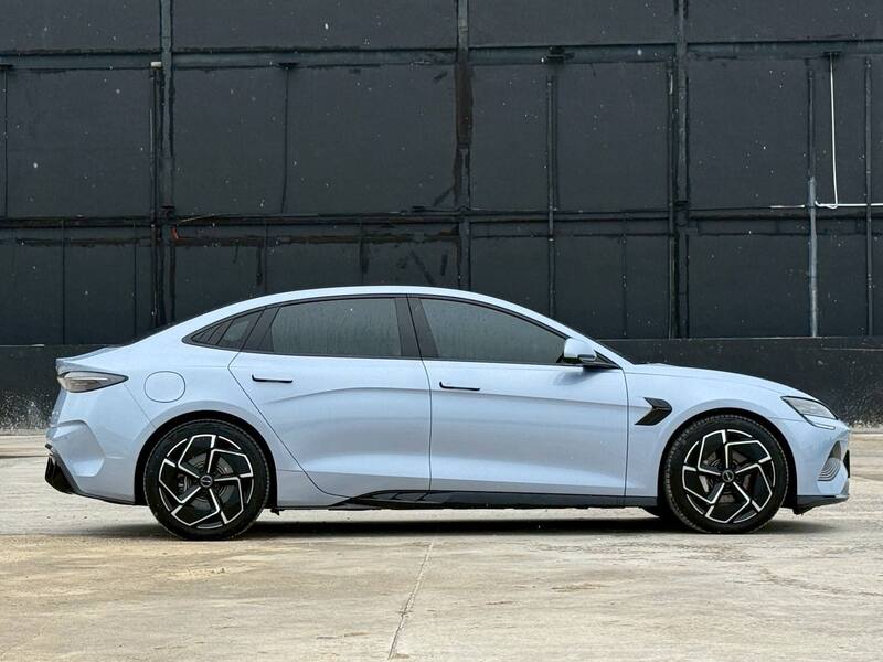 BYD シール シール AWD_RHD