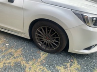 スバル レガシィB4 レガシィ B4 リミテッド_AWD(CVT_2.5)