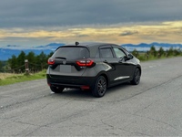 ホンダ フィットハイブリッド e：HEV メゾン(CVT_1.5)