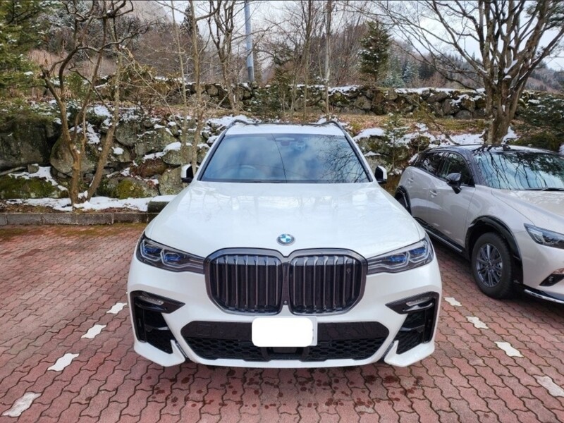 BMW X7 xドライブ35d Mスポーツ_RHD_4WD(AT_3.0)