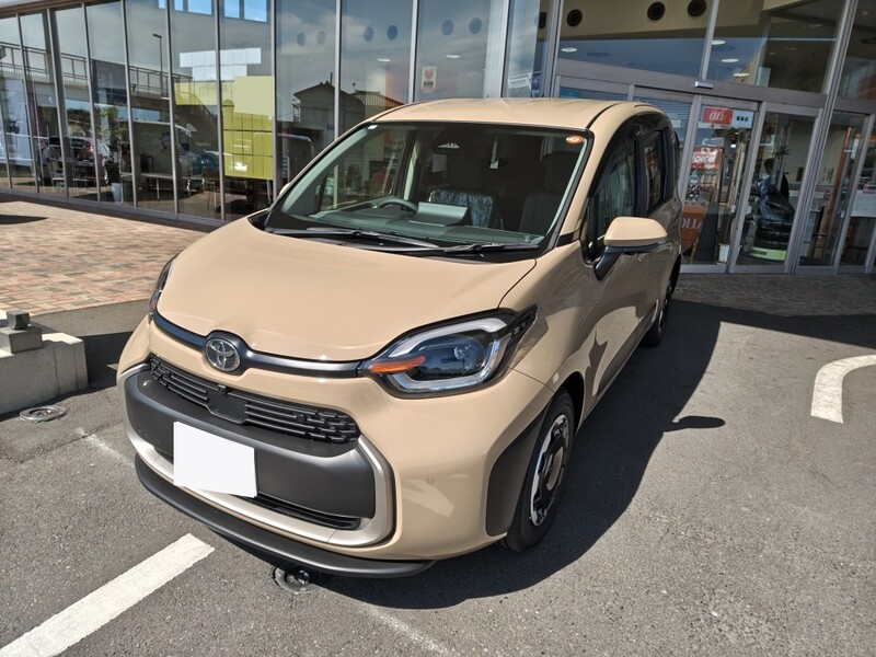 トヨタ シエンタ Z_5人乗り(CVT_1.5)
