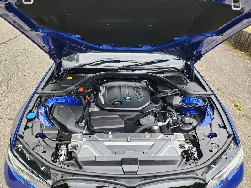 BMW 3シリーズ セダン 320d xドライブ Mスポーツ_RHD_4WD(AT_2.0)