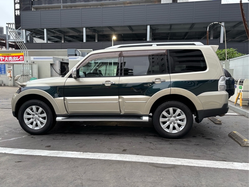 三菱 パジェロ ロングSUPER EXCEED_4WD(AT_3.8)