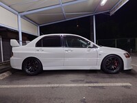 三菱 ランサーエボリューション GSR_4WD(MT_2.0)