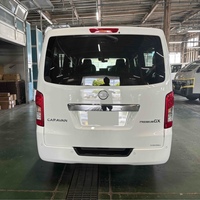 日産 キャラバン バン プレミアムGX ロングボディ 低床_5人乗り_5ドア_4WD(AT_2.4_ディーゼル)