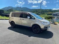 三菱 デリカD:5 Gプレミアム_4WD(CVT_2.4)