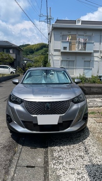 プジョー e-2008 アリュール_RHD(AT)