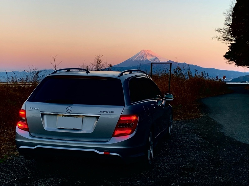 メルセデス・ベンツ Cクラス ステーションワゴン C200 ステーションワゴン アバンギャルド_RHD(AT_1.8)