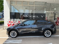 テスラ モデルY