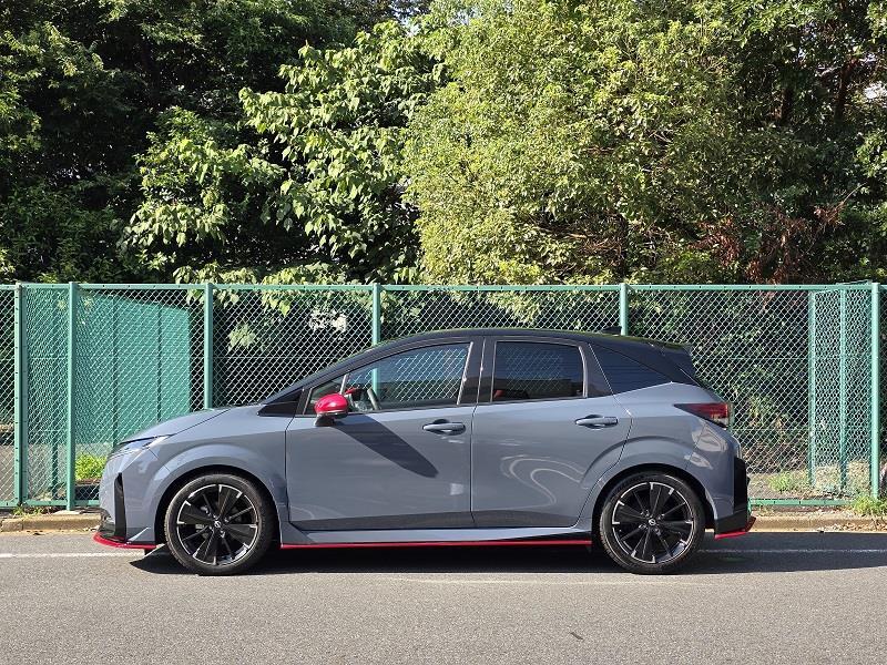 日産 オーラ e-POWER ニスモ チューンド e-POWER 4WD(1.2)