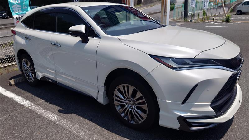 トヨタ ハリアー Z“レザーパッケージ”_4WD(CVT_2.0)