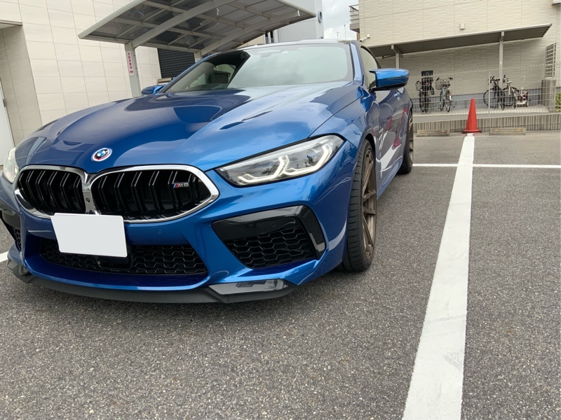 BMW M8 クーペ M8 クーペ_RHD_4WD(AT_4.4)