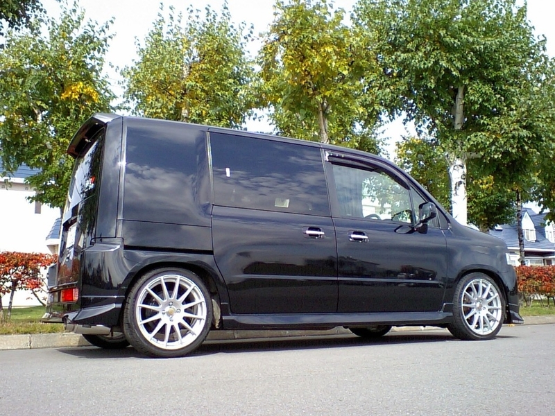 ホンダ モビリオスパイク W(CVT_1.5)