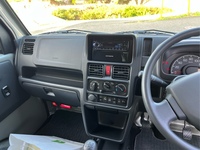 スズキ スーパーキャリイ X リミテッド_4WD(MT_0.66)