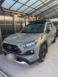 トヨタ RAV4 アドベンチャー_4WD(CVT_2.0)