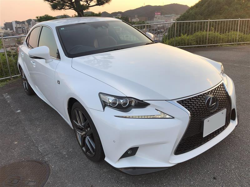 レクサス ISハイブリッド 300h“Fスポーツ”(CVT_2.5)