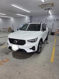 ボルボ XC40 ウルトラ B4 AWD ダークエディション_RHD_AWD(DCT_2.0)