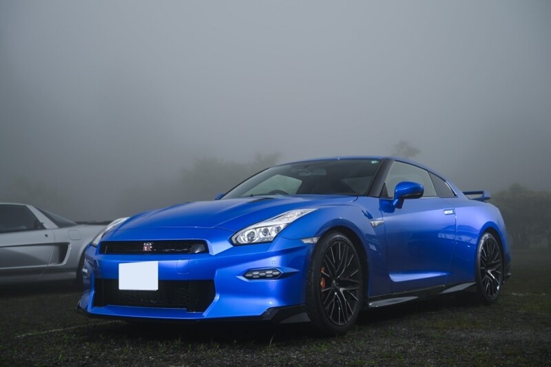 日産 NISSAN GT-R ピュアエディション_4WD(DCT_3.8)