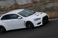 三菱 ランサーエボリューション GSR_4WD(MT_2.0)