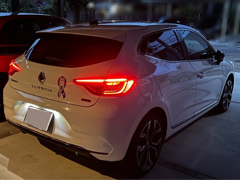 ルノー ルーテシア アントラクト Eテック フルハイブリッド_RHD(AT_1.6)