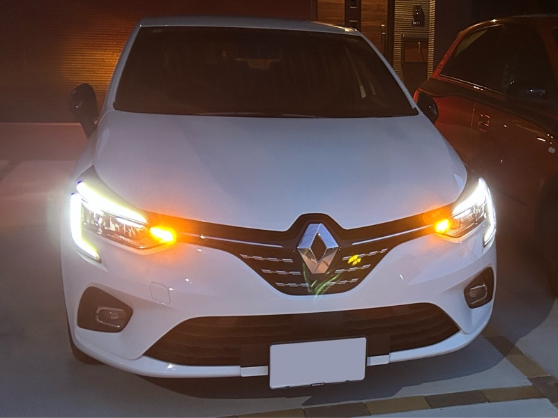 ルノー ルーテシア アントラクト Eテック フルハイブリッド_RHD(AT_1.6)