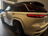 ジープ グランドチェロキー プラグインハイブリッド