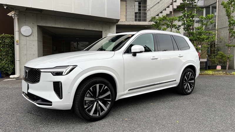 ボルボ XC90 ウルトラ B5 AWD_RHD_AWD(DCT_2.0)